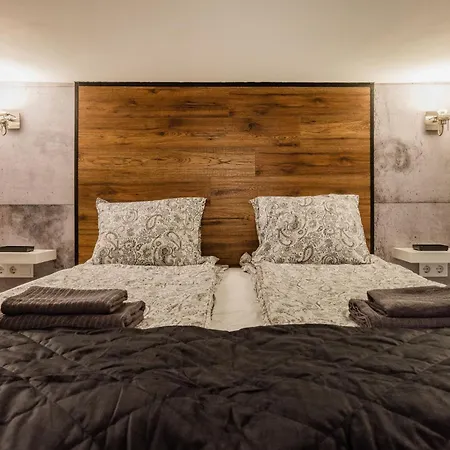 Apartament Metal Loft - Begins Here *