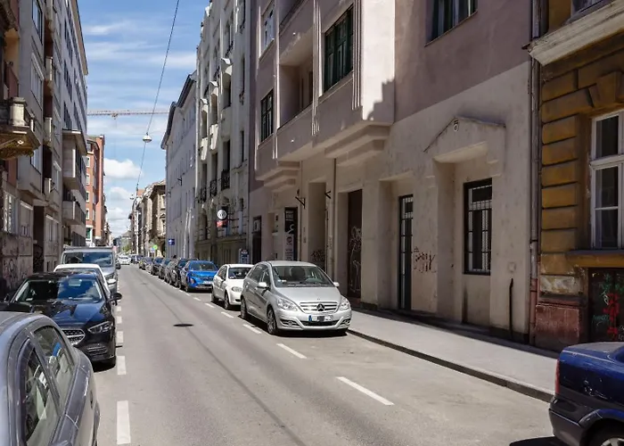 Apartament Metal Loft - Begins Here *